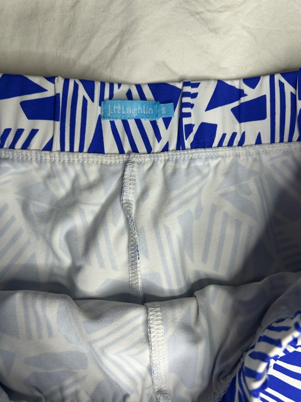 J. McLaughlin Royal Blue & White Abstract Print Skirt/skort - Picture 3 of 7